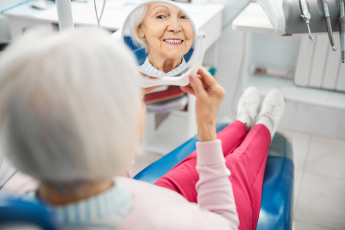 What are the benefits of dental implants for seniors